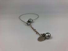 Sophisticated and Simple Necklace on Diamond Wire