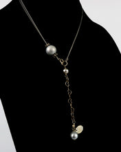 Sophisticated and Simple Necklace on Diamond Wire