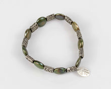 The Perfect Touch - Round Biwa Pearl and Pewter Bracelet
